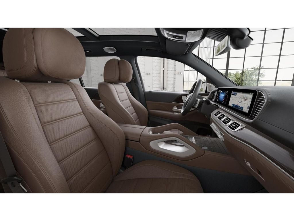 New 2026 White Mercedes-Benz GLS 450 image 4