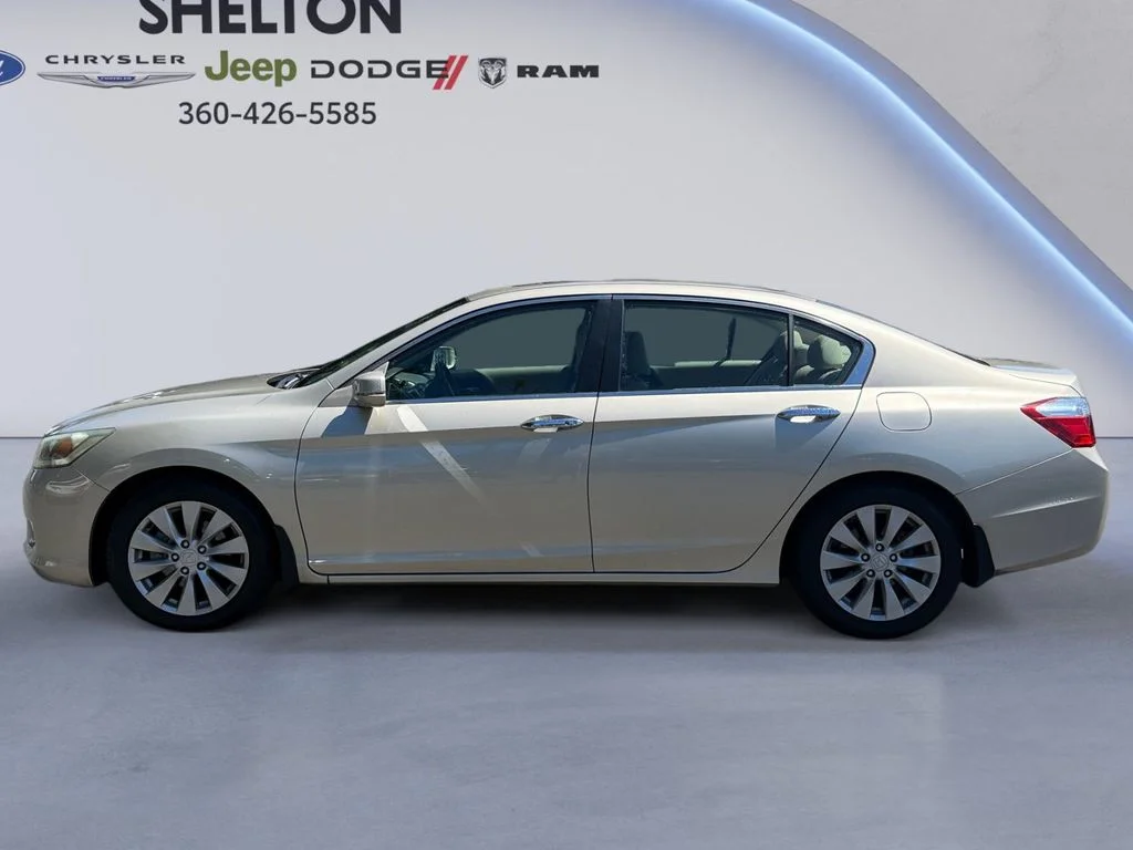 Used 2015 Honda Accord EX-L with VIN 1HGCR2F86FA020575 for sale in Shelton, WA