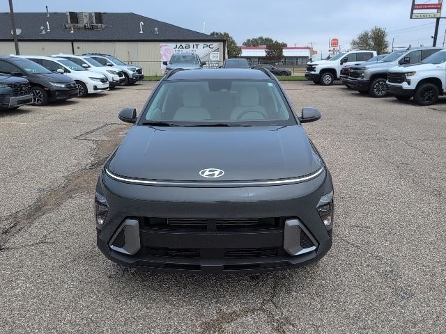 Used 2025 Gray Pearl Hyundai SEL image 15