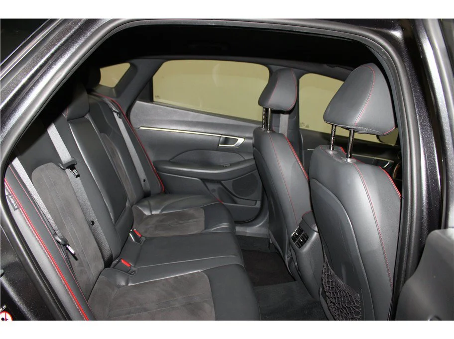 Used 2021 Portofino Gray Hyundai SEL Plus image 21
