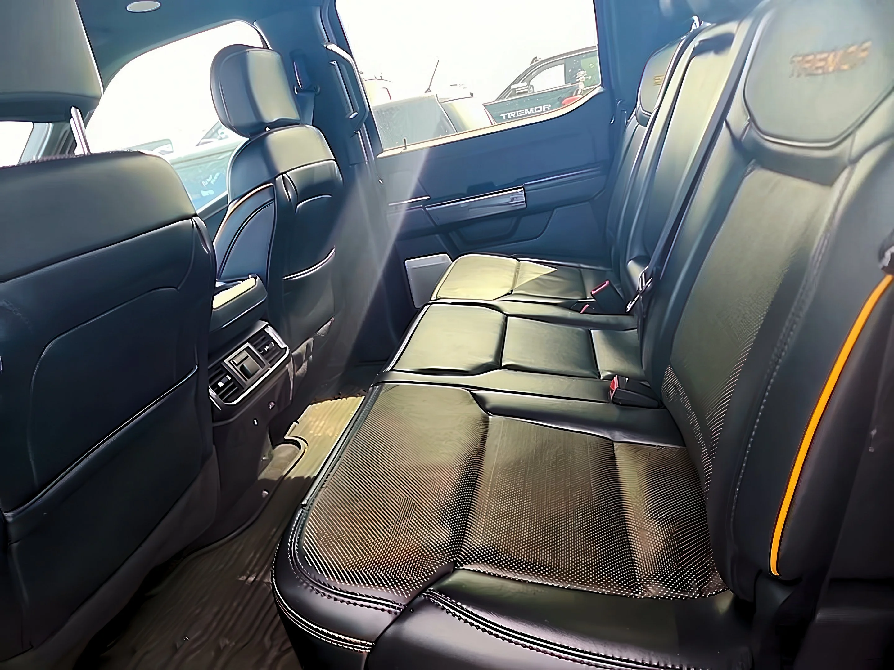 2023 Ford F-150 Tremor - Photo 12