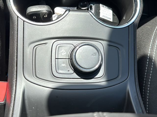 Used 2023 Silver GMC SLE image 24
