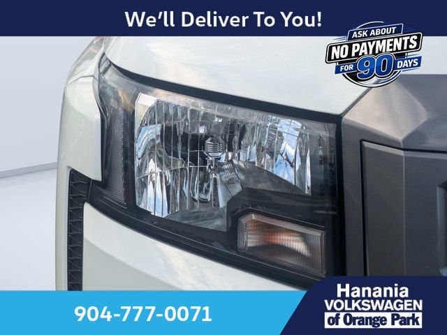 Used 2025 White Nissan SV image 9