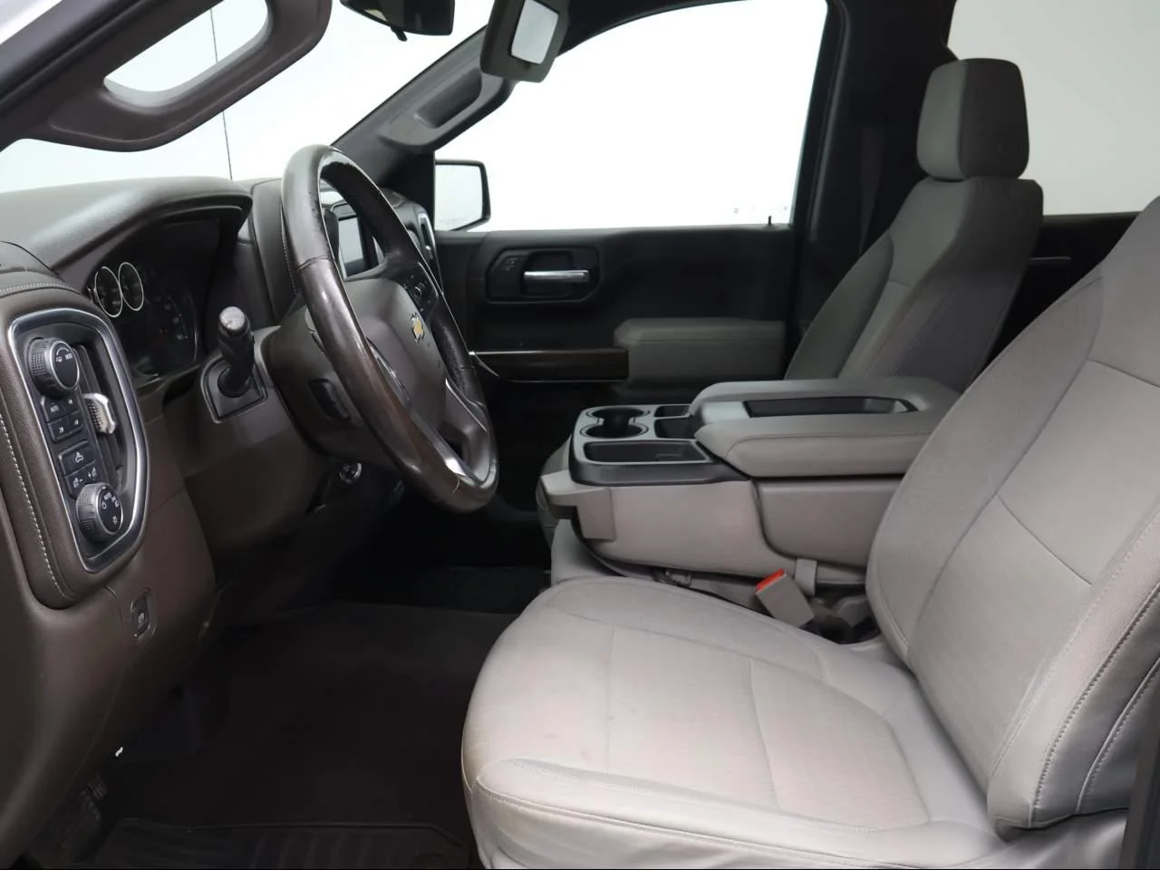 2020 Chevrolet Silverado 1500 LT - Photo 7