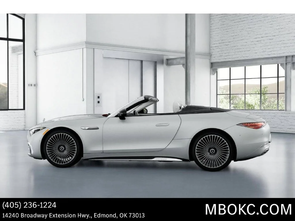 New 2026 MANUFAKTUR moonlight white magno (White Ambiance) Mercedes-Benz Maybach SL 680 image 34
