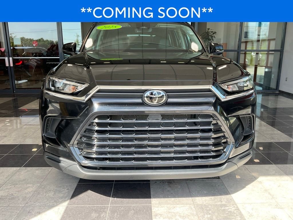 Certified 2025 Toyota Grand Highlander XLE with VIN 5TDAAAA57SS023583 for sale in Kansas City
