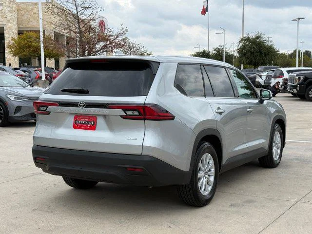 Certified Used 2026 CELESTIAL SILVER Toyota XLE image 36