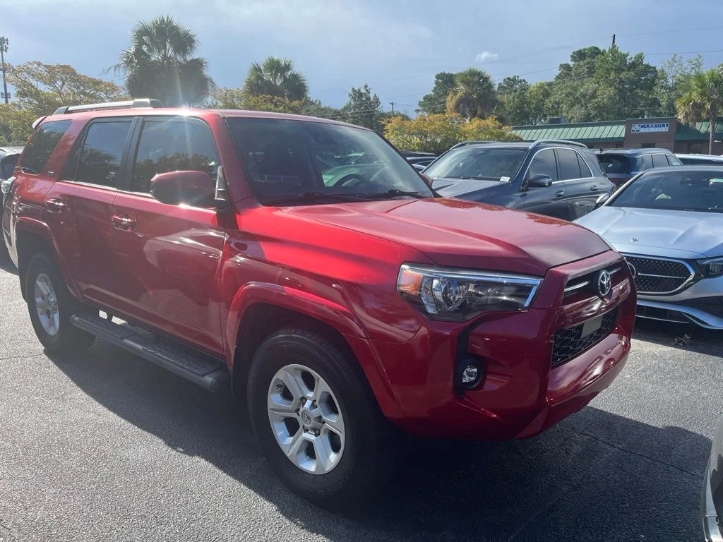 Used 2021 Red Toyota SR5 image 3