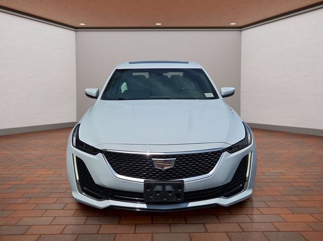 Used 2022 Diamond Cadillac Premium Luxury image 31