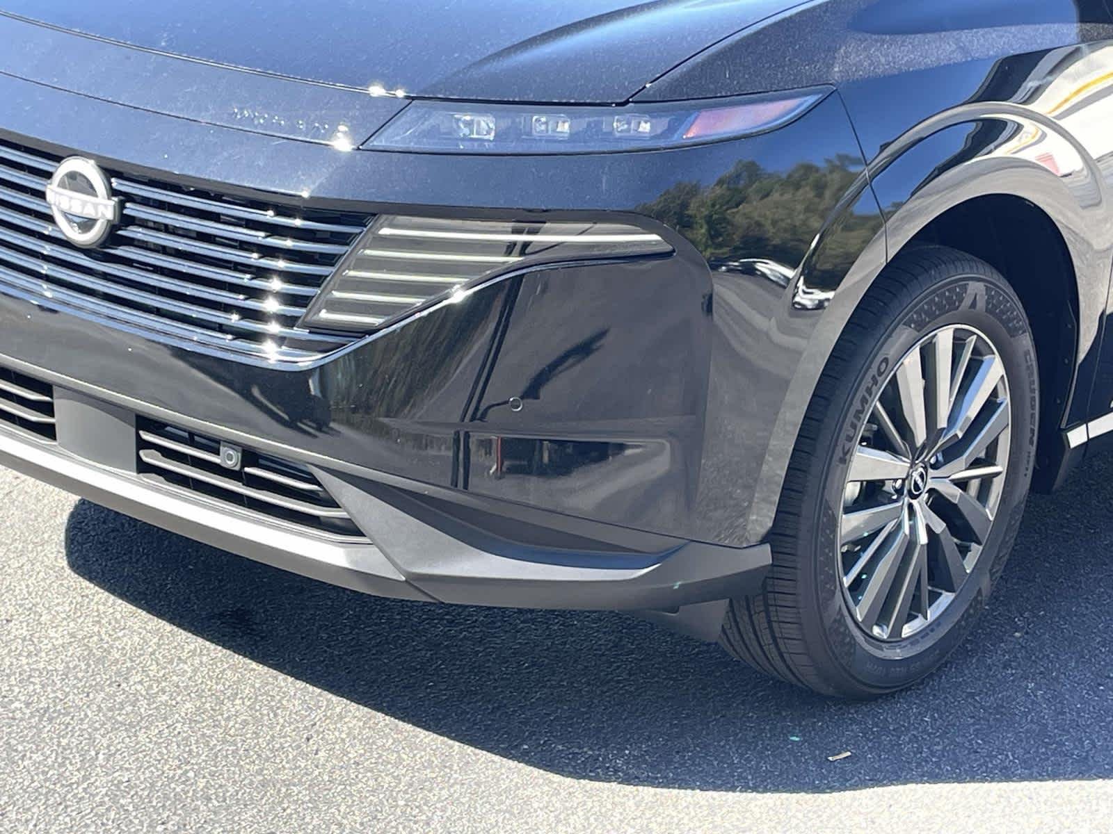 New 2027 Super Black Nissan SL image 13