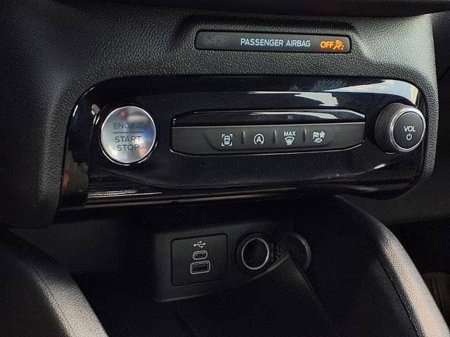 2026 Ford Escape ST-Line - Photo 16