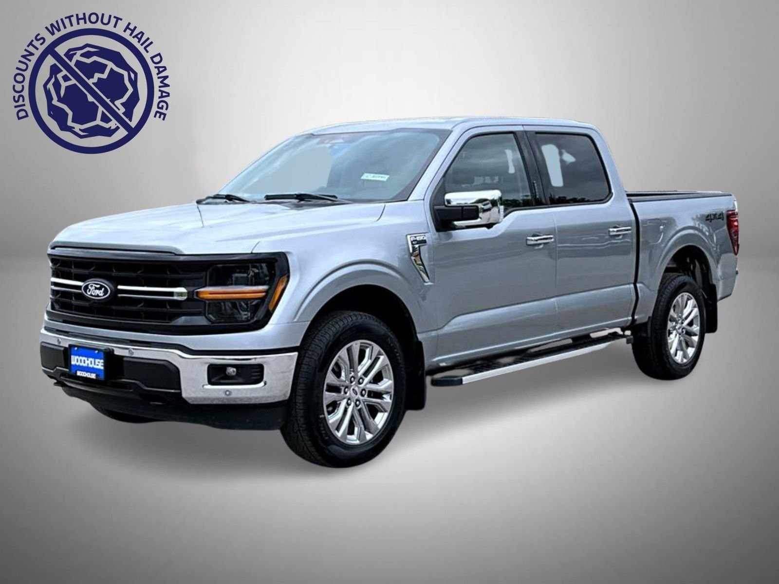 Used 2024 Silver Ford XLT image 1