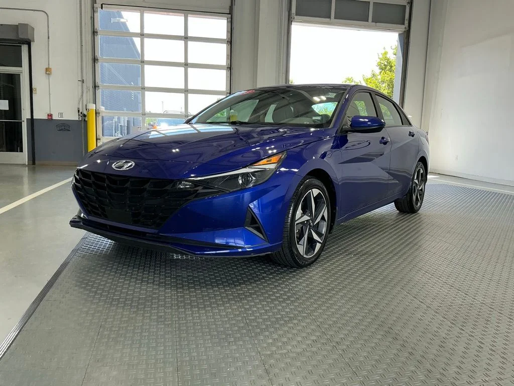 Used 2023 Hyundai Elantra SEL with VIN KMHLS4AG8PU553634 for sale in Russellville, KY