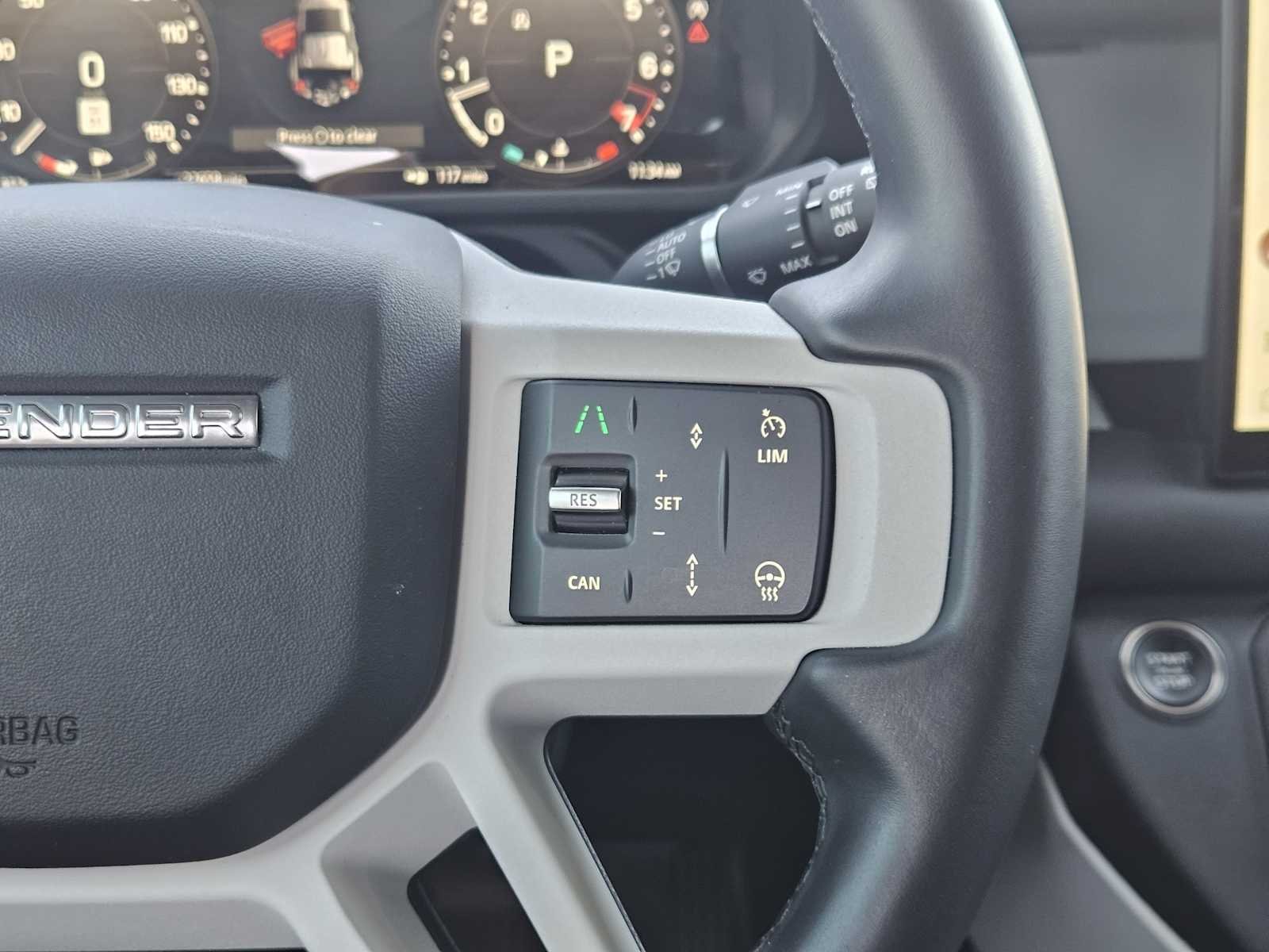 Certified Used 2025 Fuji White Land Rover S image 28