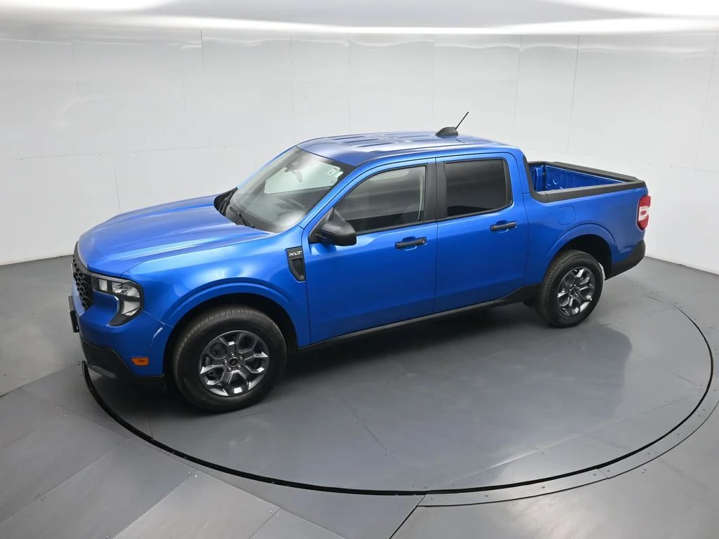 Certified Used 2026 Blue Ford XLT image 42