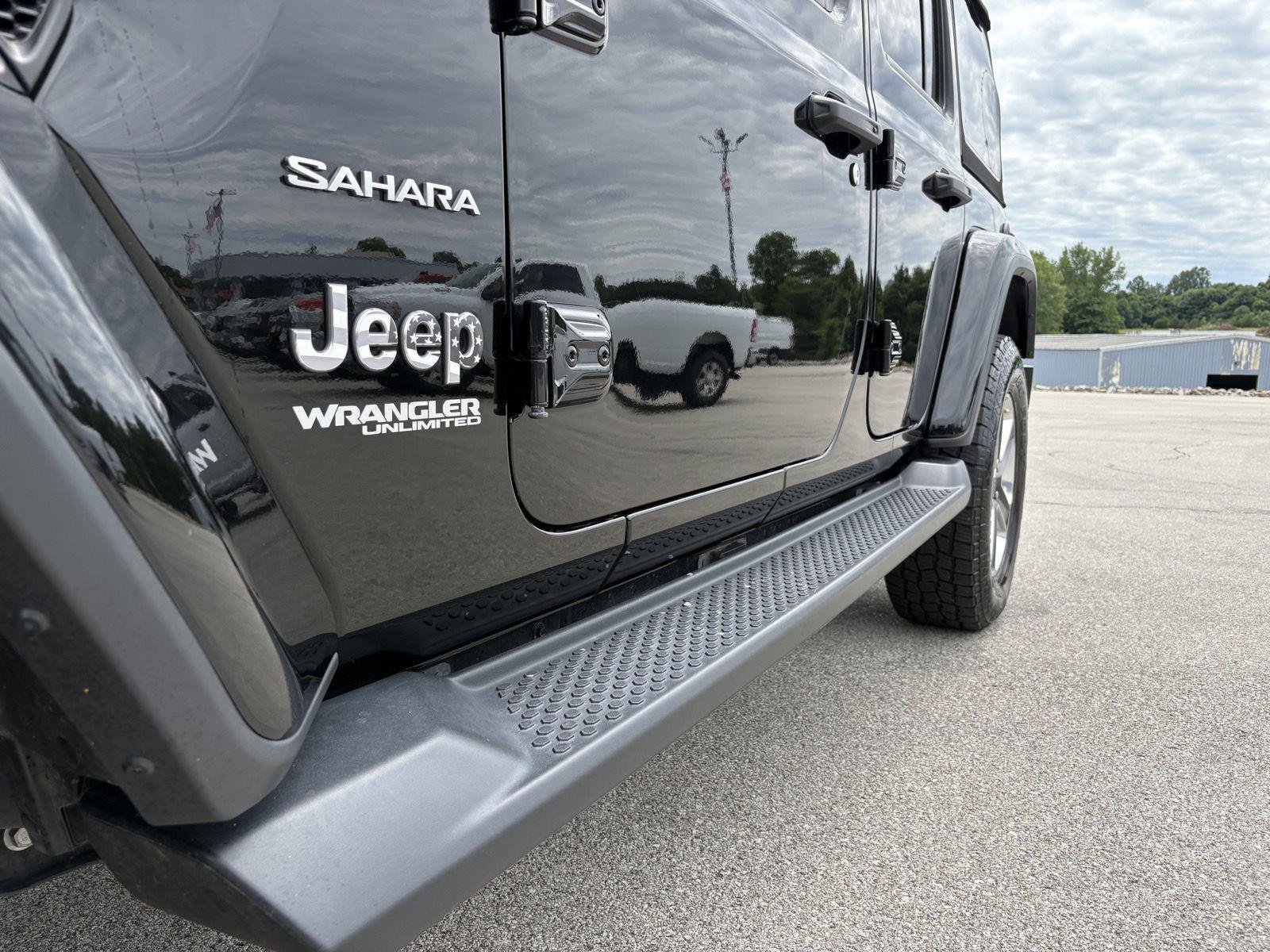 Used 2020 Black Clearcoat Jeep North Edition image 18
