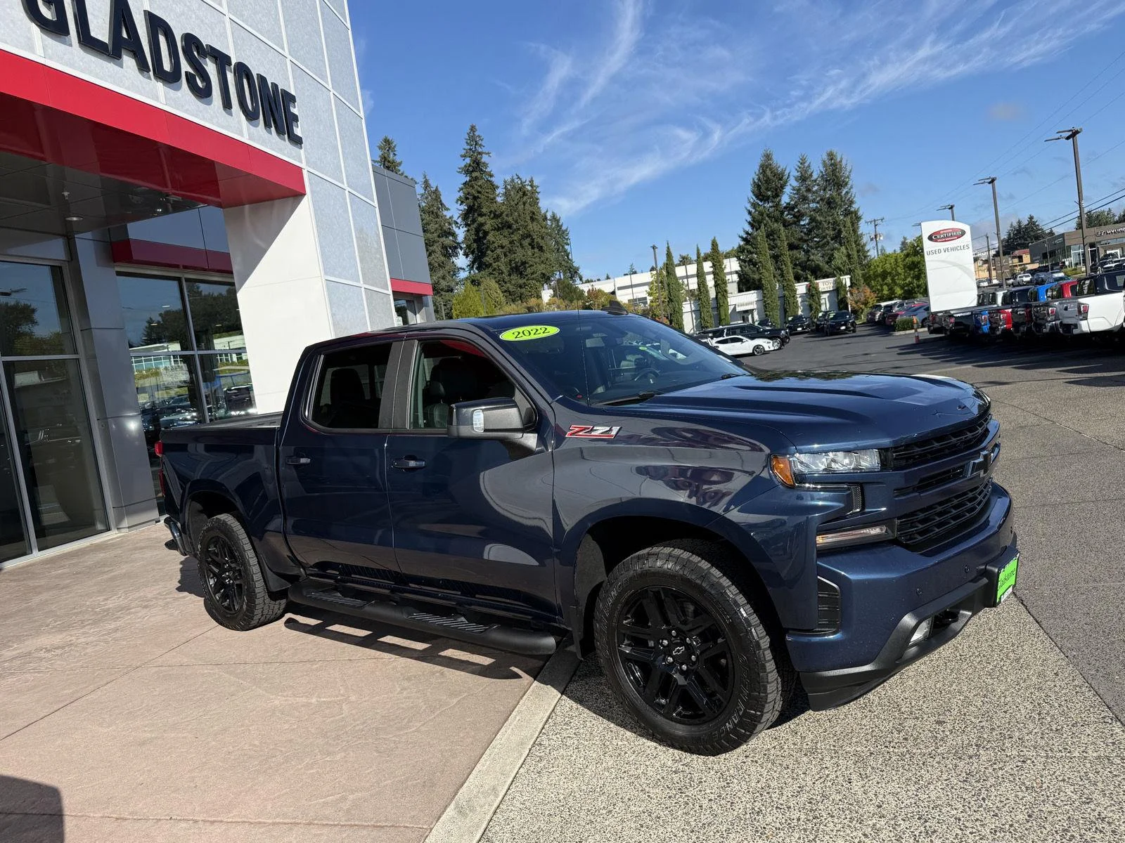 Used 2022 Northsky Blue Metallic Chevrolet RST image 8