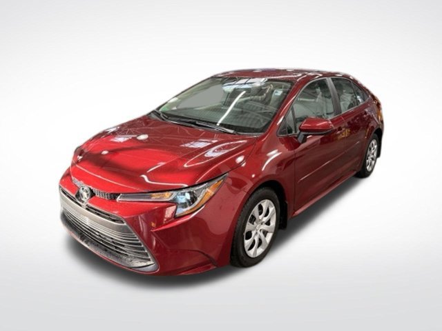 Used 2024  Toyota LE image 4