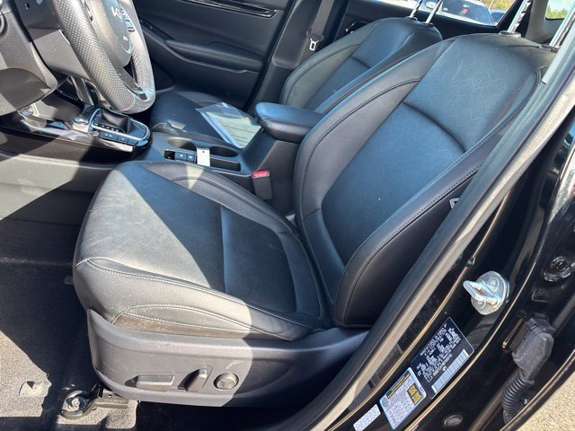 Used 2024 Fusion Black Kia SX image 15