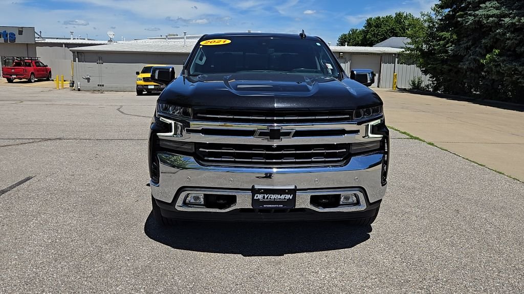 Used 2021 Black Chevrolet LTZ image 3