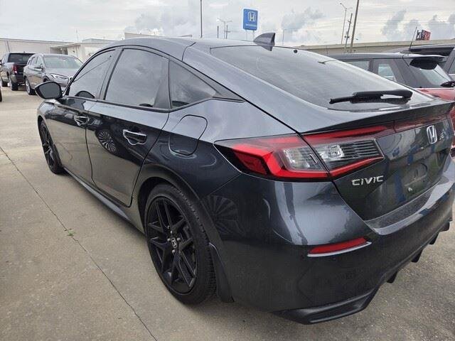 Used 2025 Meteorite Gray Metallic Honda Sport image 5