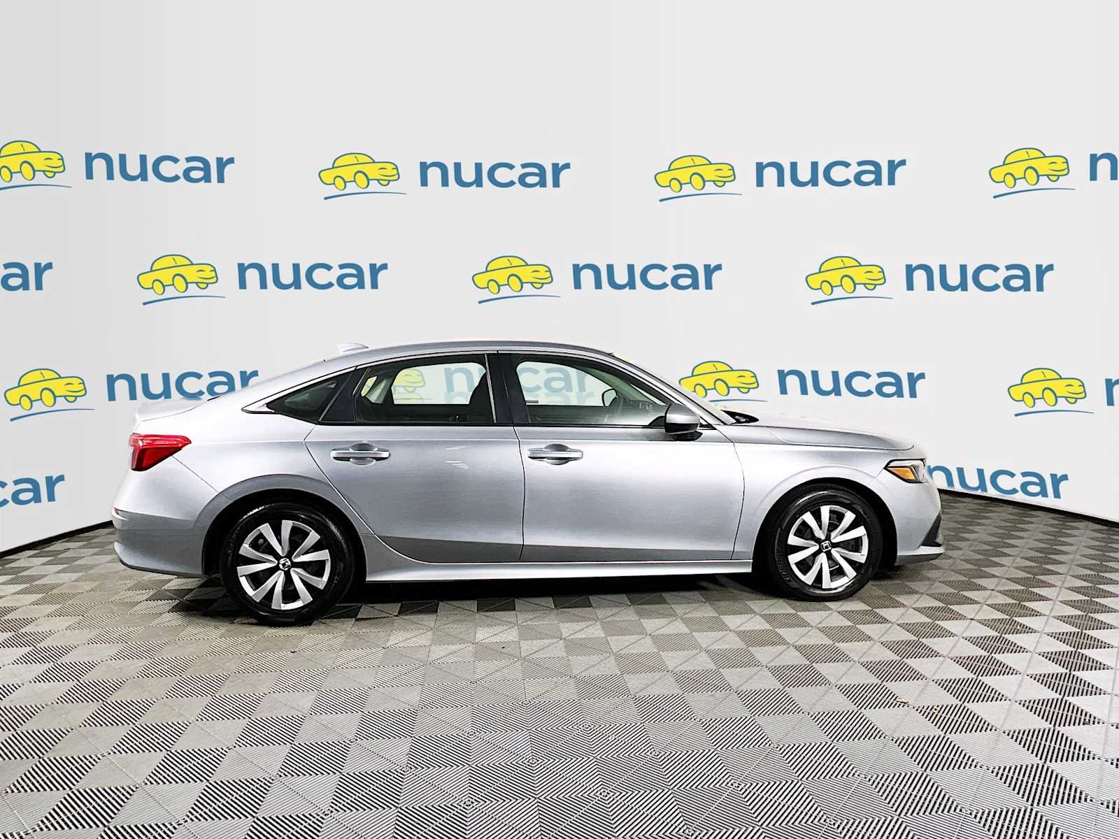 Used 2024 Lunar Silver Metallic Honda LX image 8