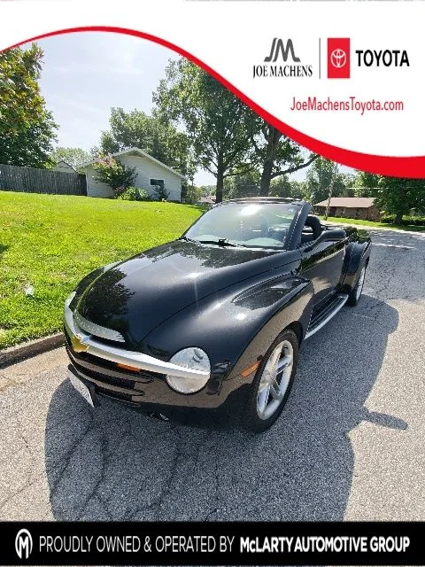 Used 2004 Black Chevrolet Base image 1