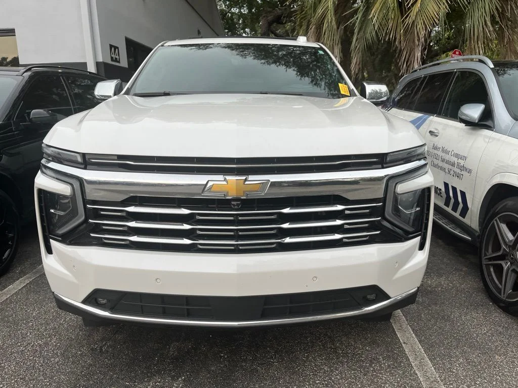 Used 2025 Beige Chevrolet Premier image 3
