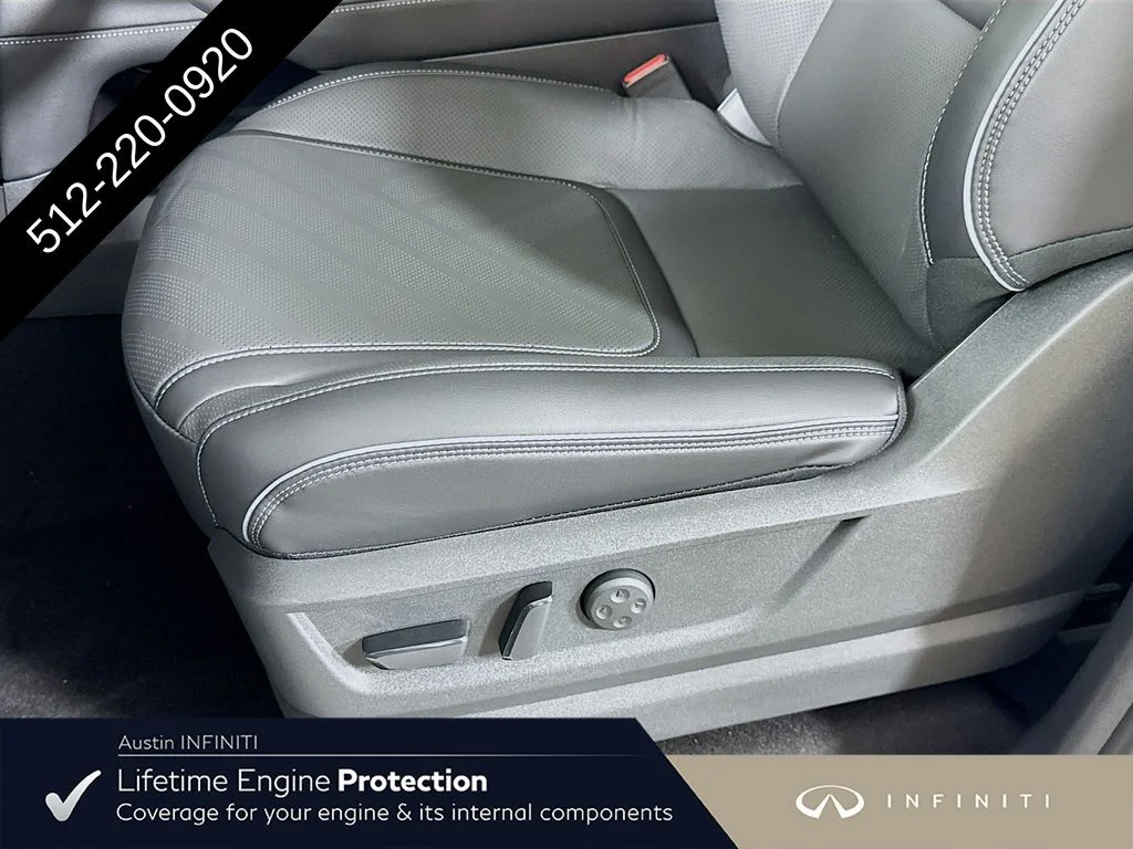 New 2027 White INFINITI LUXE image 25