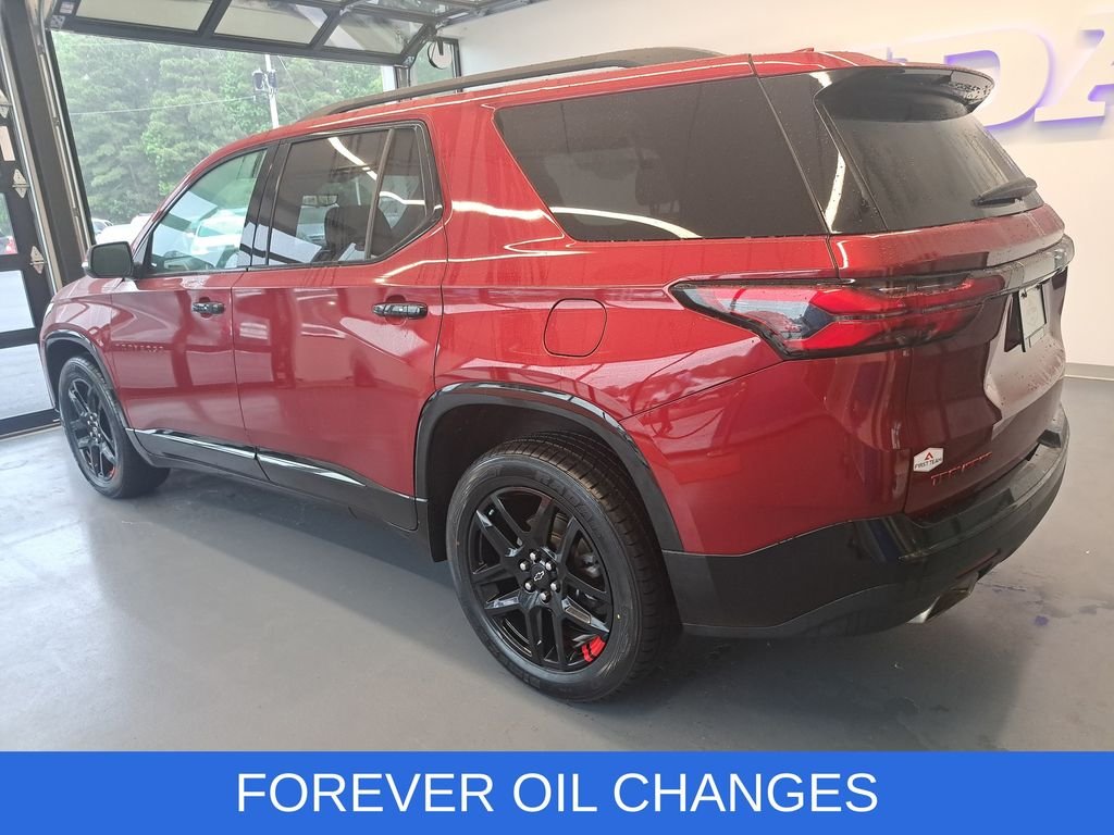 Used 2022 Red Chevrolet Premier image 4