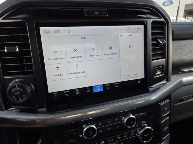 New 2026 Iconic Silver Metallic Ford Lariat® image 28