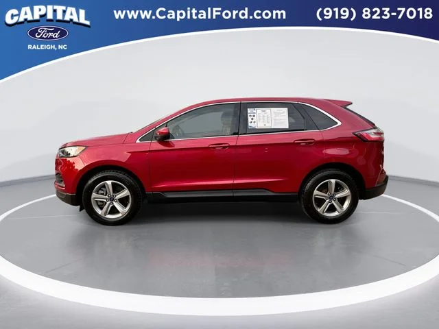 Used 2022 Red Ford SEL image 5