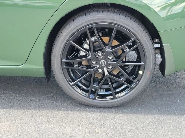 New 2026 Tactical Green Metallic / Super Black Two-tone Nissan SR Midnight Edition® image 10