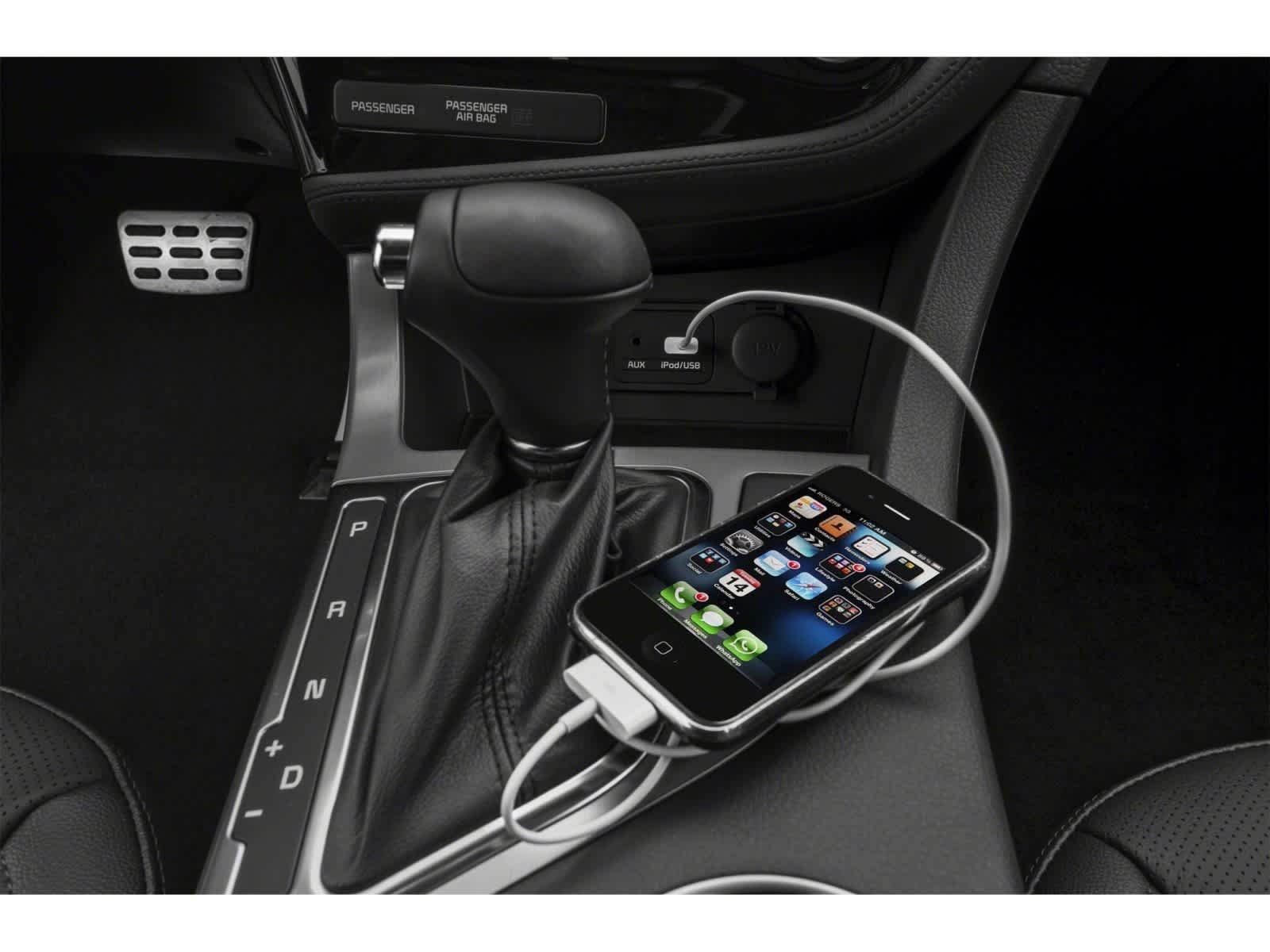 Used 2015 Snow White Pearl Kia SX image 8