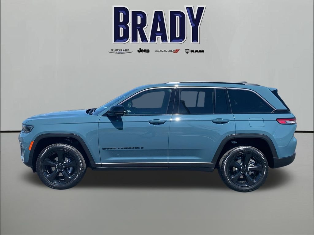 New 2026 Steel Blue Exterior Paint Jeep Limited image 4