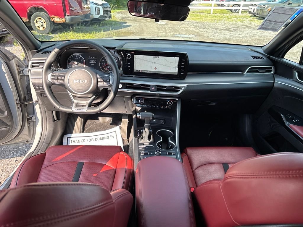 2025 Hyundai Santa Fe Limited - Photo 18