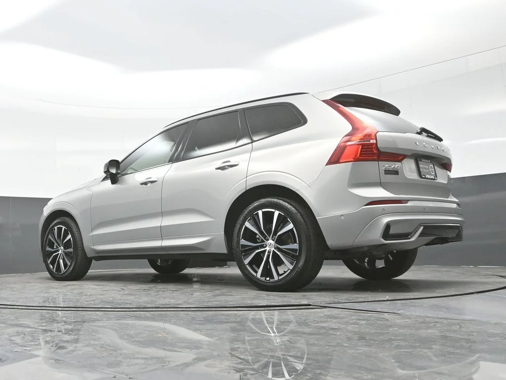 Certified Used 2023 Silver Dawn Volvo Plus image 26