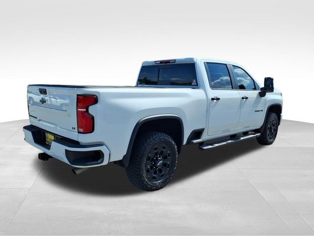 Used 2024 White Chevrolet LT image 11