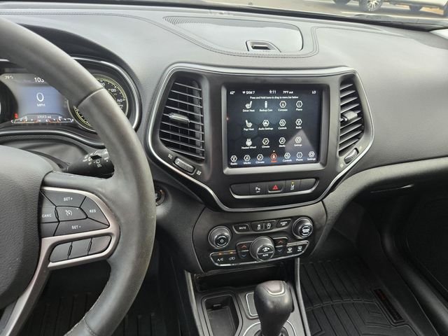 Used 2022 Gray Jeep Latitude Lux image 22