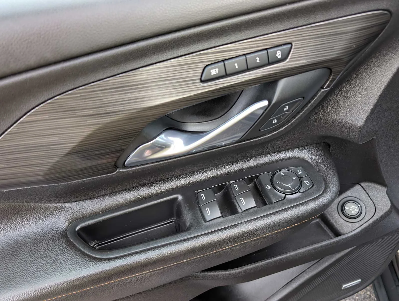 Used 2019 Smokey Quartz Metallic GMC SLT image 39