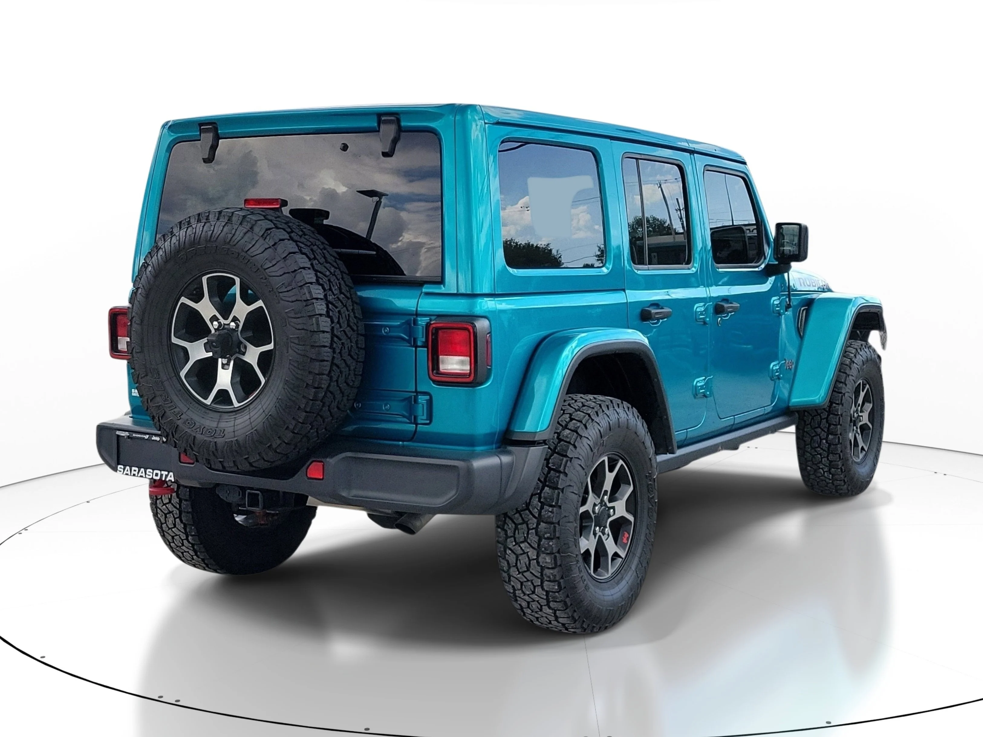 Used 2019 Bikini Pearlcoat Jeep Rubicon image 6