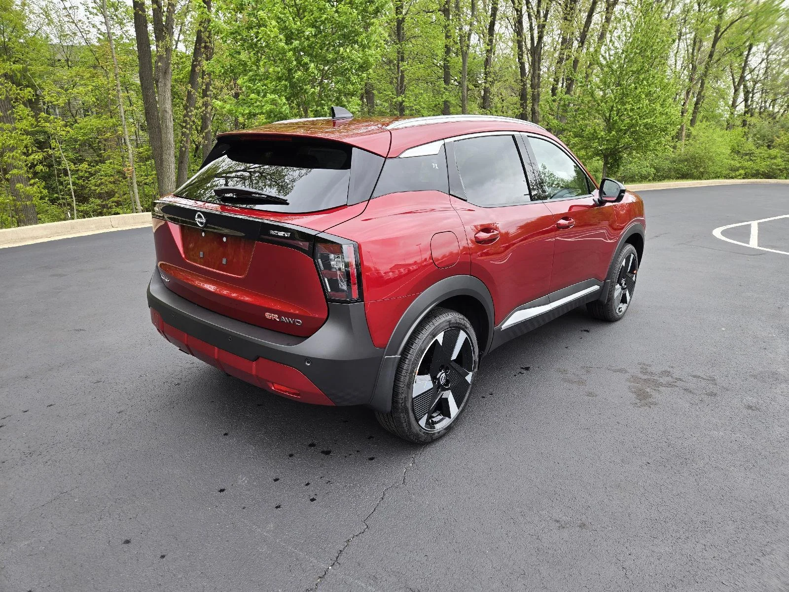 New 2026 Scarlet Ember Tintcoat Nissan SR image 3