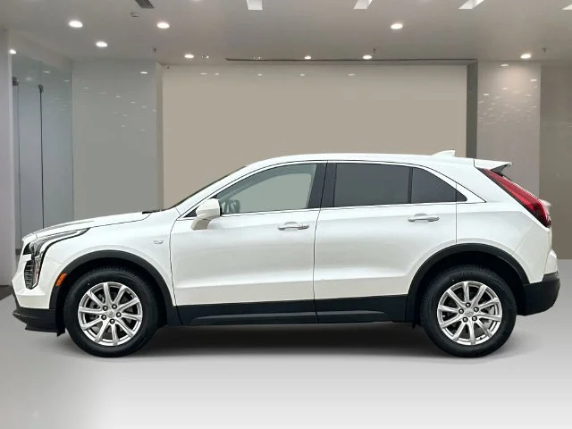 Used 2023 White Cadillac Luxury image 3