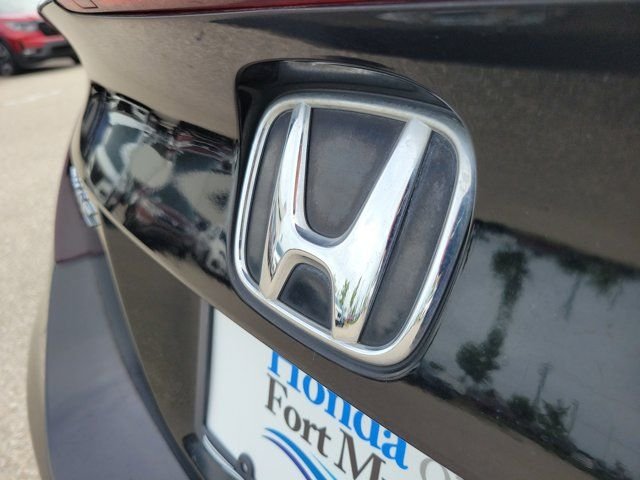 Used 2014 Crystal Black Pearl Honda Si image 8
