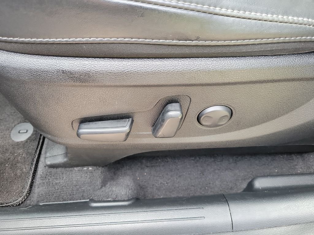 Certified Used 2024 Gray Kia S image 24
