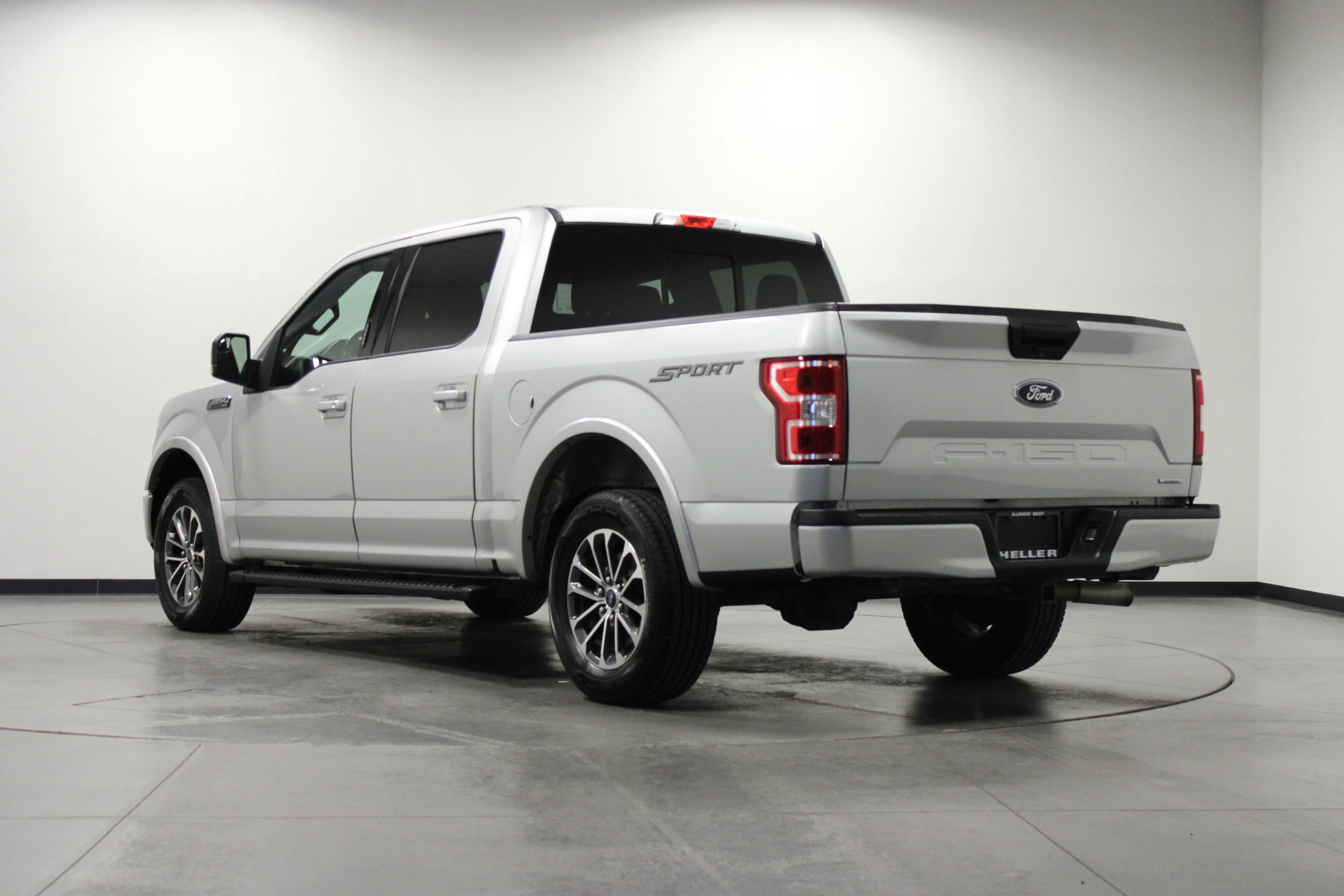 Used 2019 Ingot Silver Metallic Ford XLT image 6