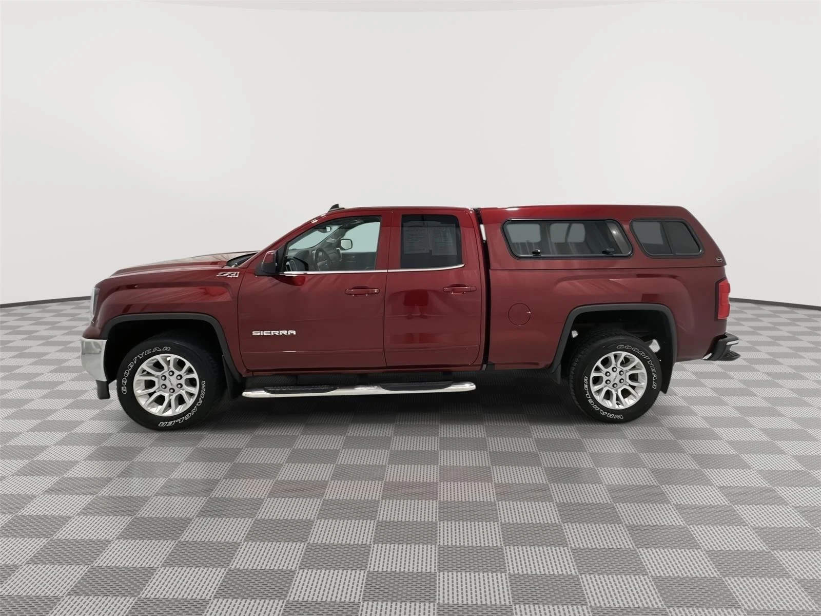 Used 2018 GMC Sierra 1500 SLE with VIN 1GTV2MEC6JZ162710 for sale in Alexandria, Minnesota