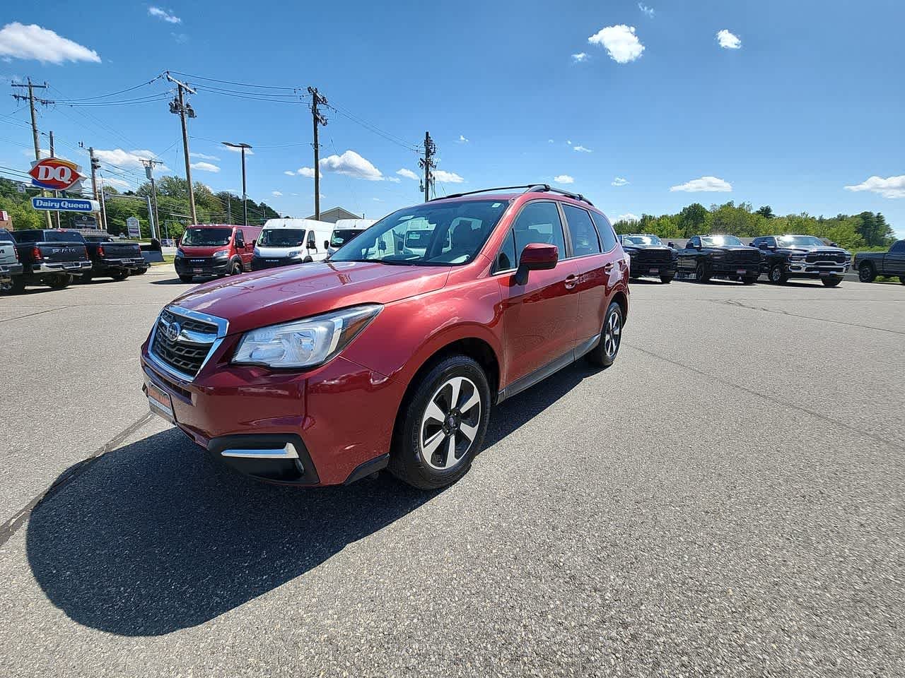 Used 2018 Venetian Red Pearl Subaru Premium image 9