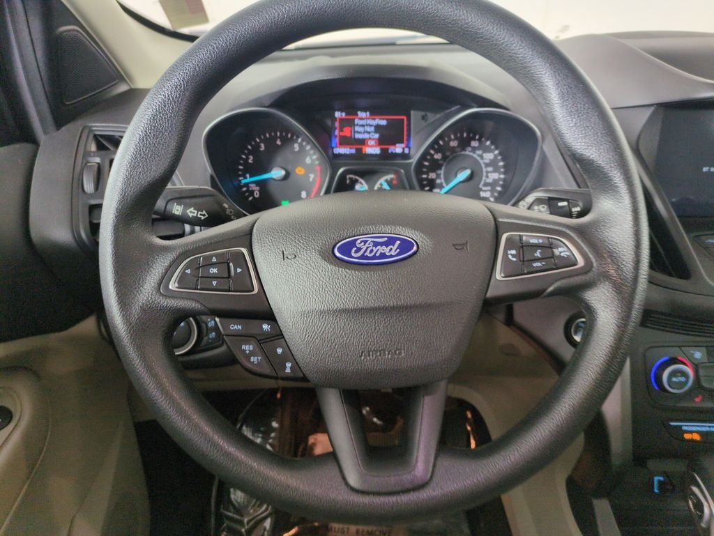 Used 2019 Ruby Red Metallic Ford SE image 14