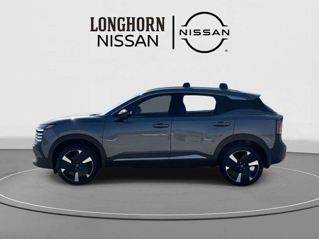 New 2026 Gray Nissan SR image 4